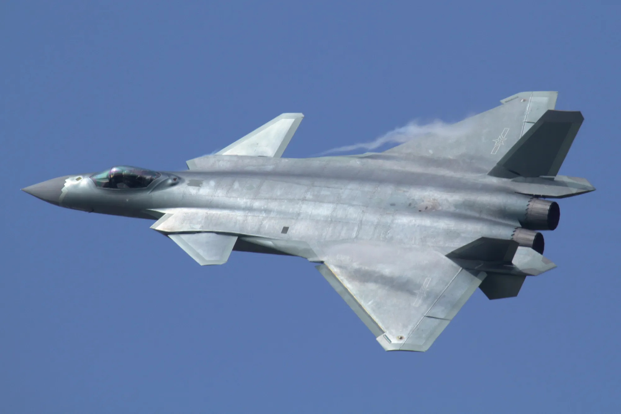 J-20 Mighty Dragon